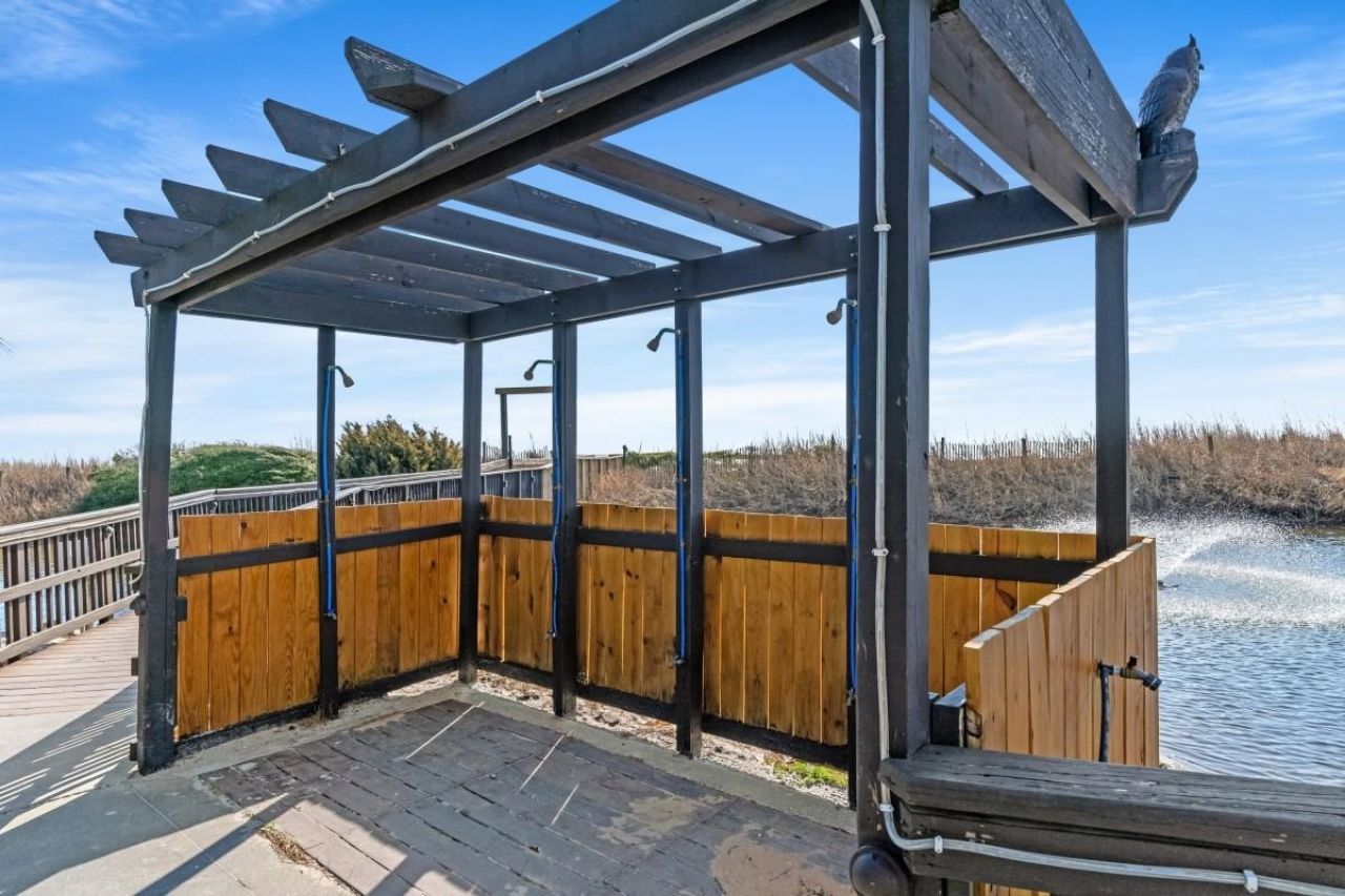 5905 South Kings Hwy.  Photo 44