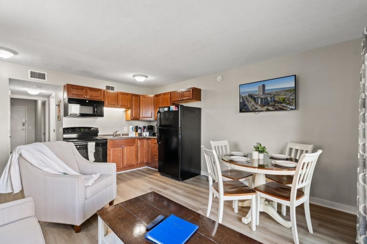 5905 South Kings Hwy.  Photo 5