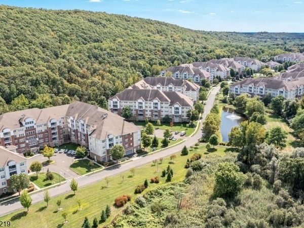 9116 Warrens Way, Wanaque, NJ 07465