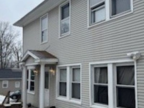 39 Arlington Ave, Mount Arlington, NJ 07856