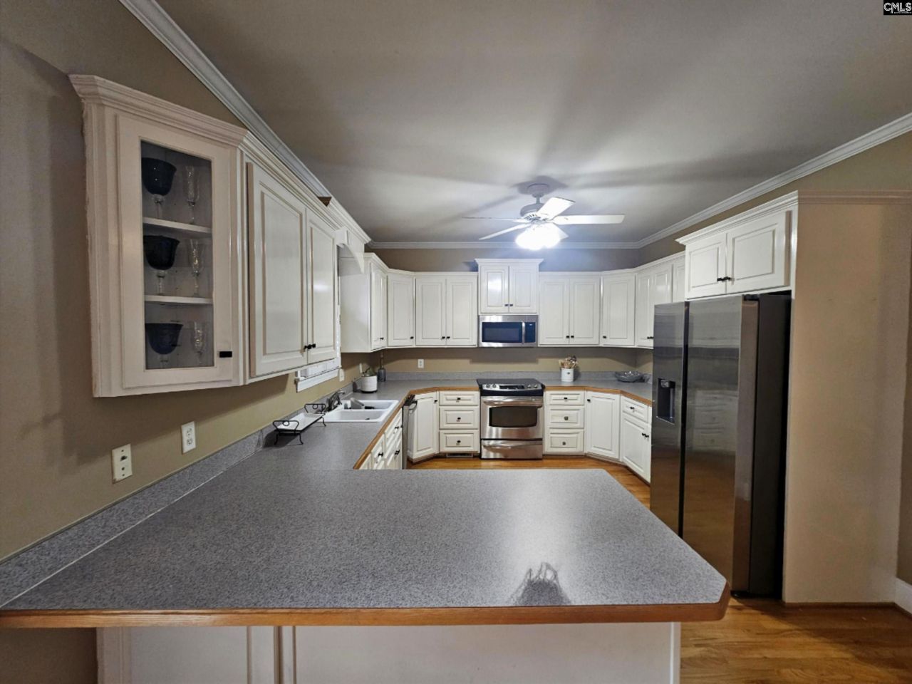 106 Arbor Place Drive  Photo 10