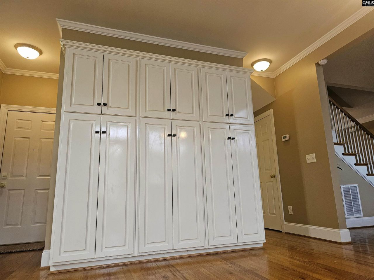 106 Arbor Place Drive  Photo 14