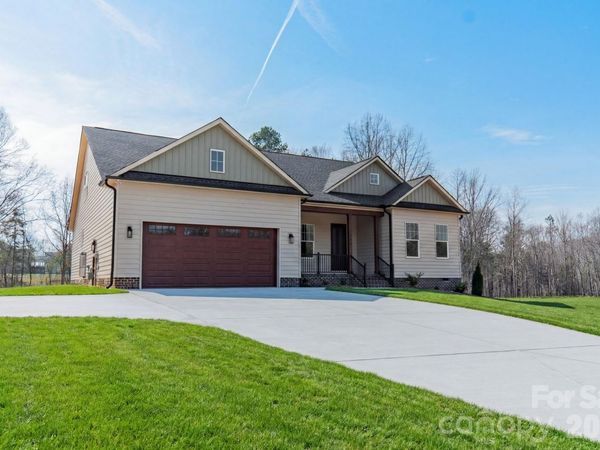 121 Juniper Road , Mooresville, NC 28115