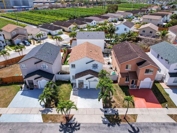 13758 SW 160th Ter, Miami, FL 33177