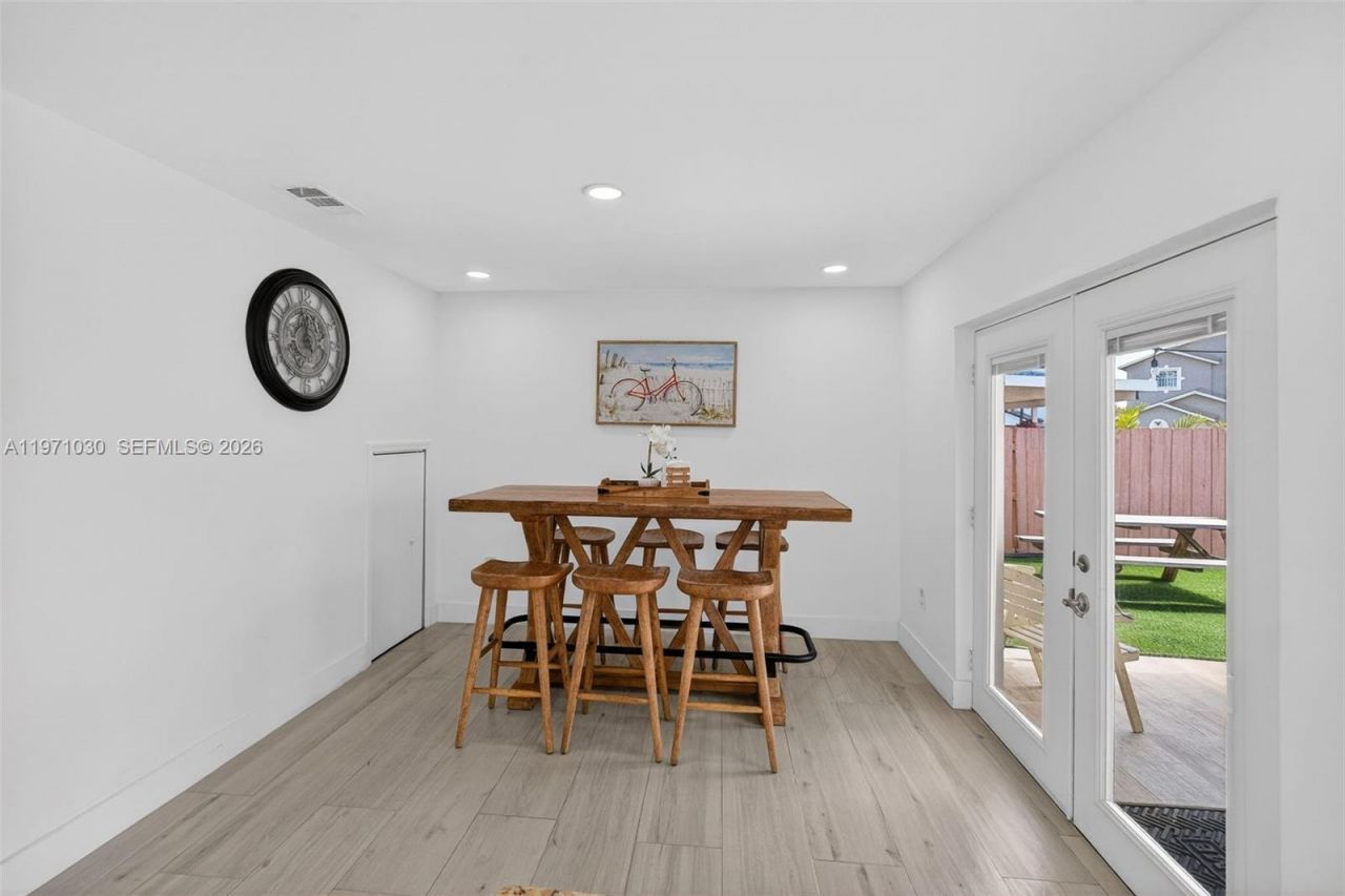 13758 SW 160th Ter, Miami, FL 33177 Photo