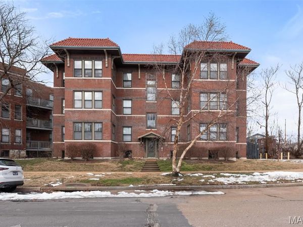 5803 Waterman Boulevard , Unit 1E, St Louis, MO 63112