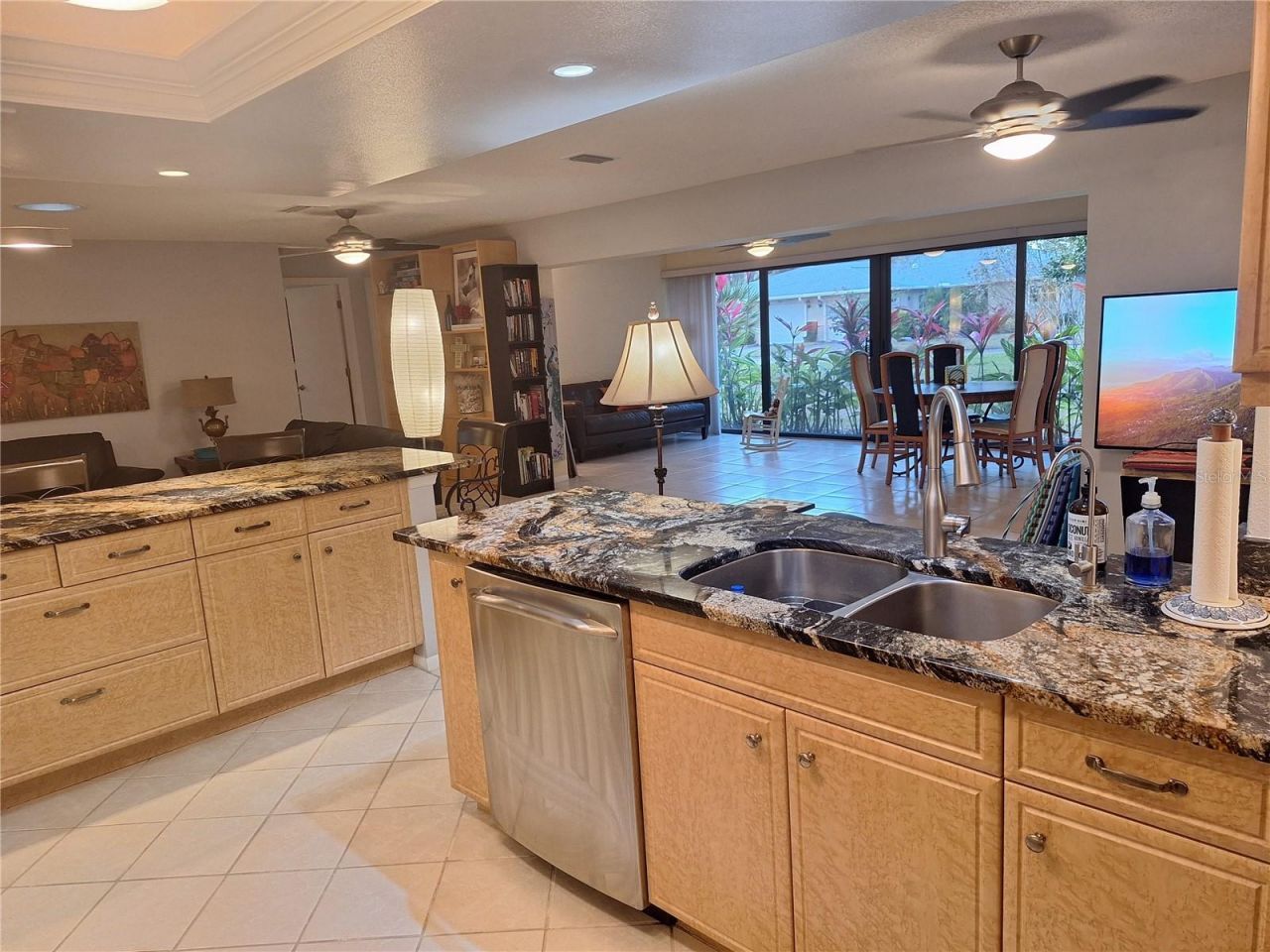 6912 W Country Club Drive N, Sarasota, FL 34243 Photo