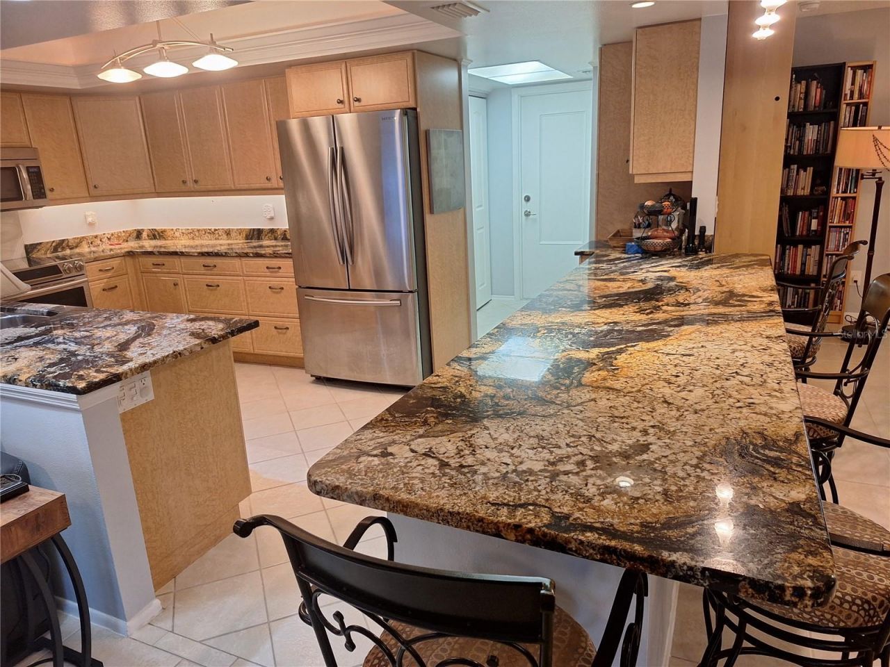 6912 W Country Club Drive N, Sarasota, FL 34243 Photo