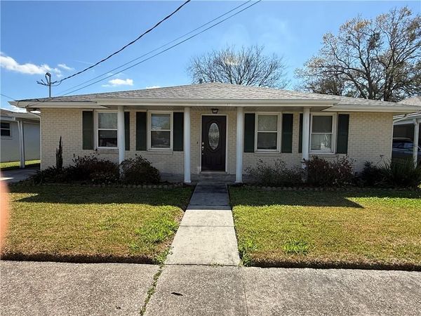 173 GARDEN Road, River Ridge, LA 70123