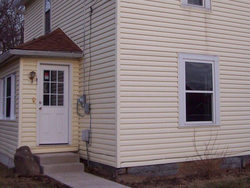 132 S Washington Street, Utica, OH 43080 Photo 2