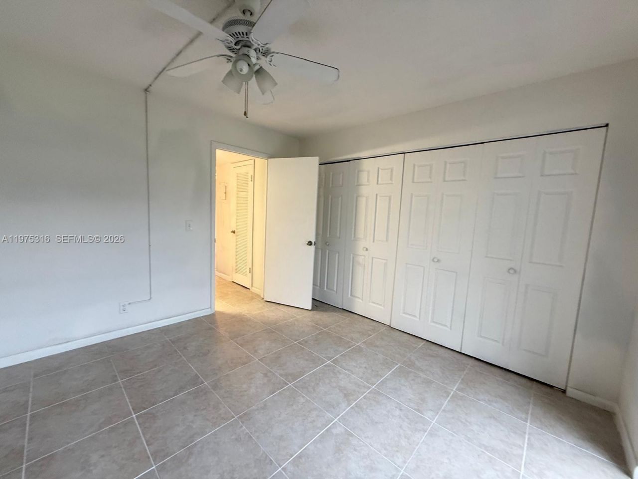 210 Canterbury J, Unit 1, West Palm Beach, FL 33417 Photo