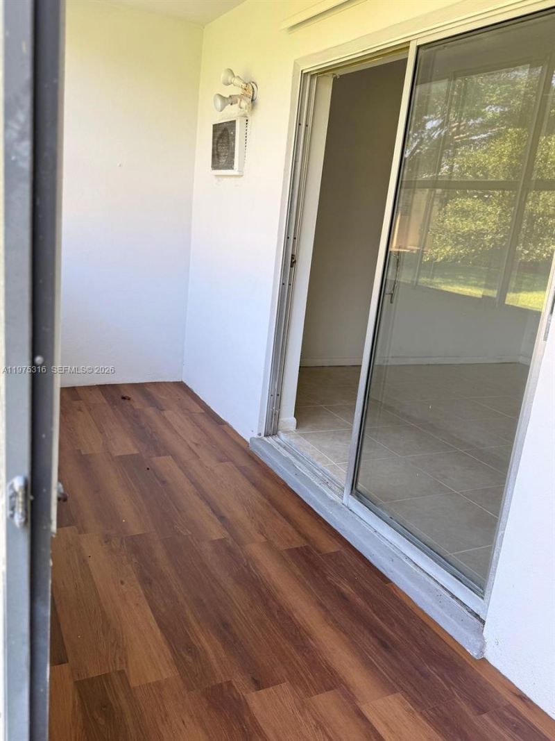 210 Canterbury J, Unit 210, West Palm Beach, FL 33417 Photo