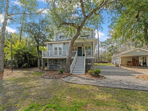 27044 LUCILLE Drive , Lacombe, LA 70445