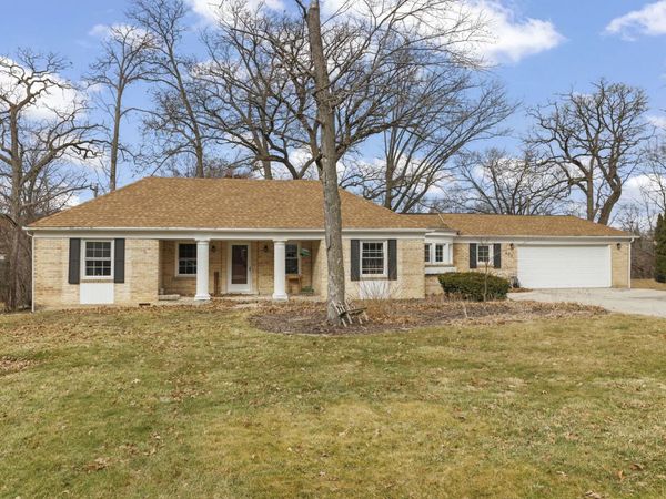 603 Huntley Terrace , Crete, IL 60417