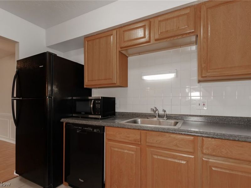 7970 Mentor Avenue, Unit N7, Mentor, OH 44060 Photo 13