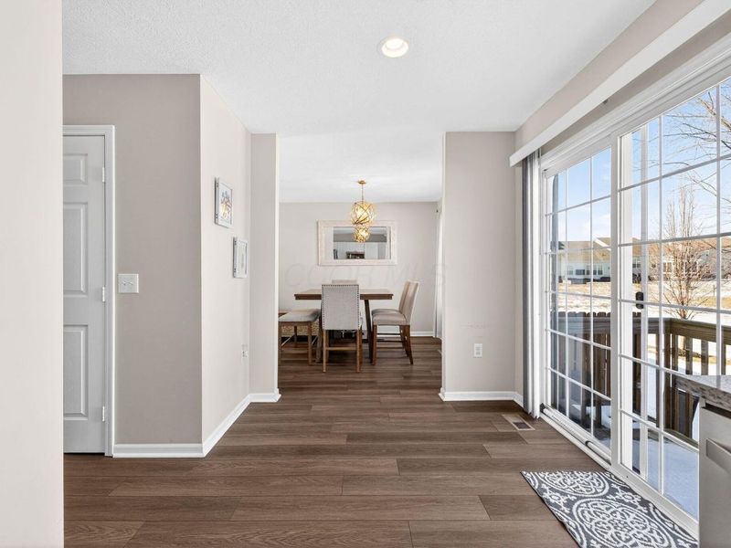 6942 Churchill Downs Drive, Unit 40, New Albany, OH 43054 Photo 22