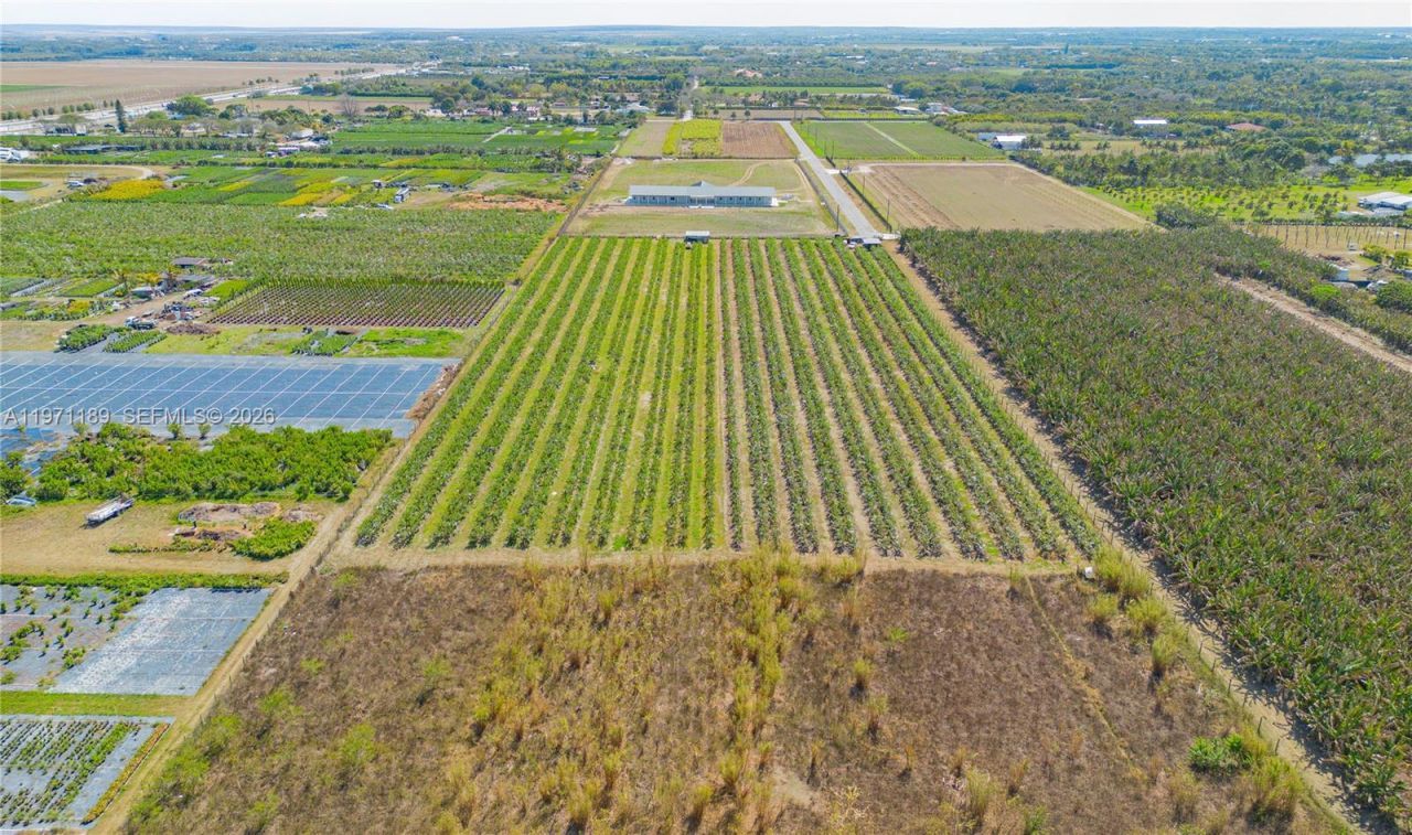 139xx SW 180th Ave , Miami, FL 33196 Photo