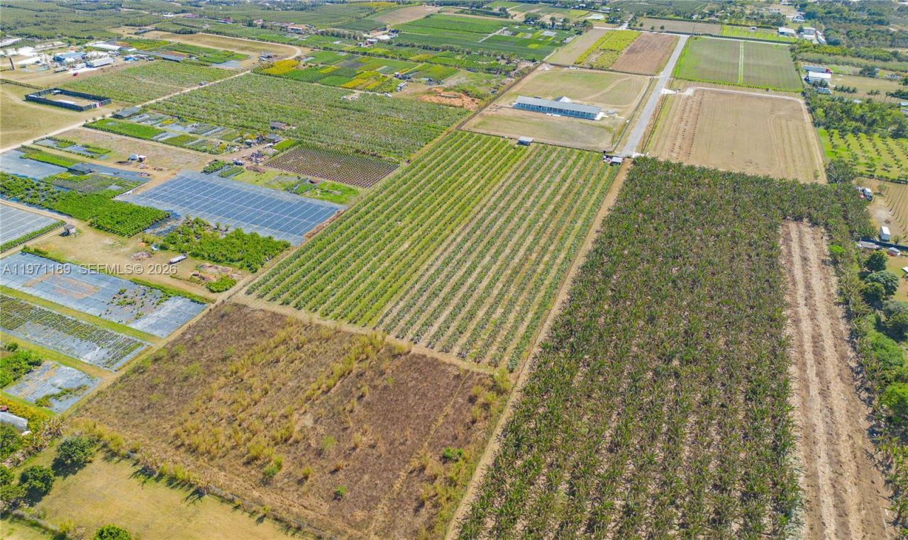 139xx SW 180th Ave , Miami, FL 33196 Photo