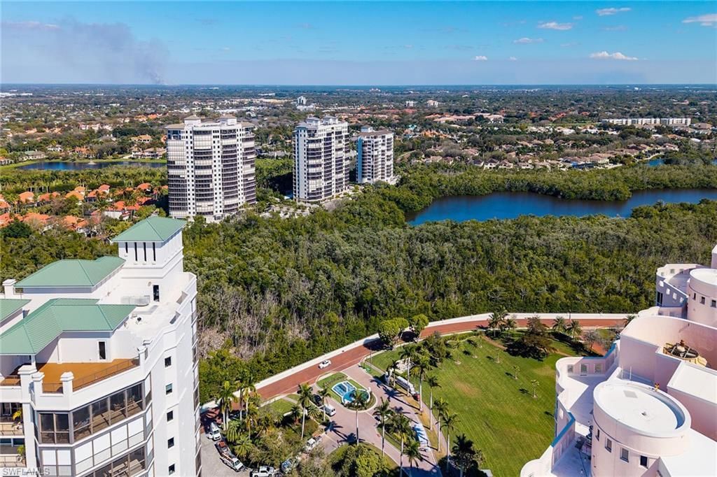 8231 Bay Colony Dr, Unit 2004, Naples, FL 34108 Photo
