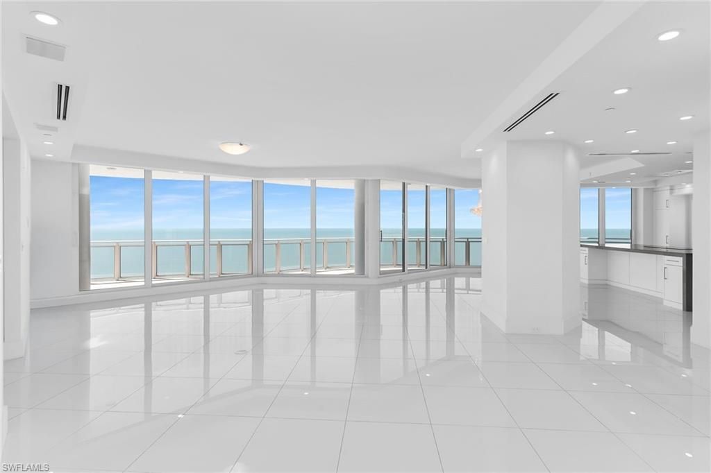 8231 Bay Colony Dr, Unit 2004, Naples, FL 34108 Photo