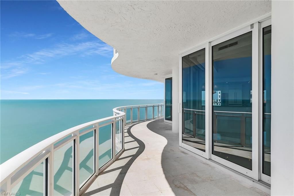 8231 Bay Colony Dr, Unit 2004, Naples, FL 34108 Photo
