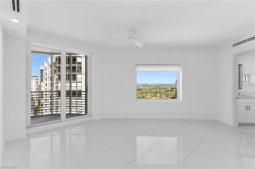 8231 Bay Colony Dr, Unit 2004, Naples, FL 34108 Photo