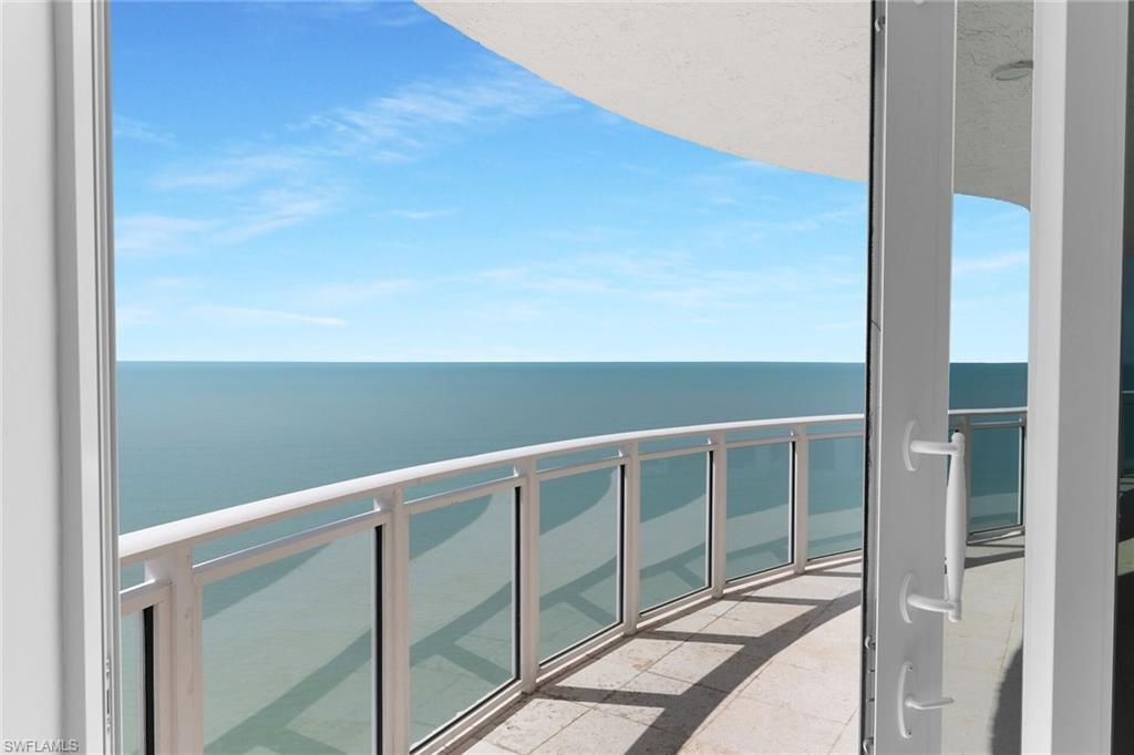 8231 Bay Colony Dr, Unit 2004, Naples, FL 34108 Photo