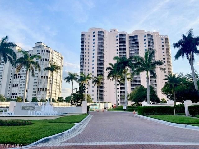 8231 Bay Colony Dr, Unit 2004, Naples, FL 34108 Photo