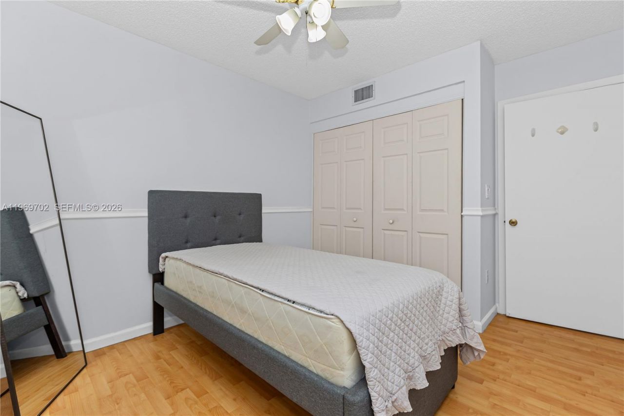 9722 NW 23rd Ct , Pembroke Pines, FL 33024 Photo