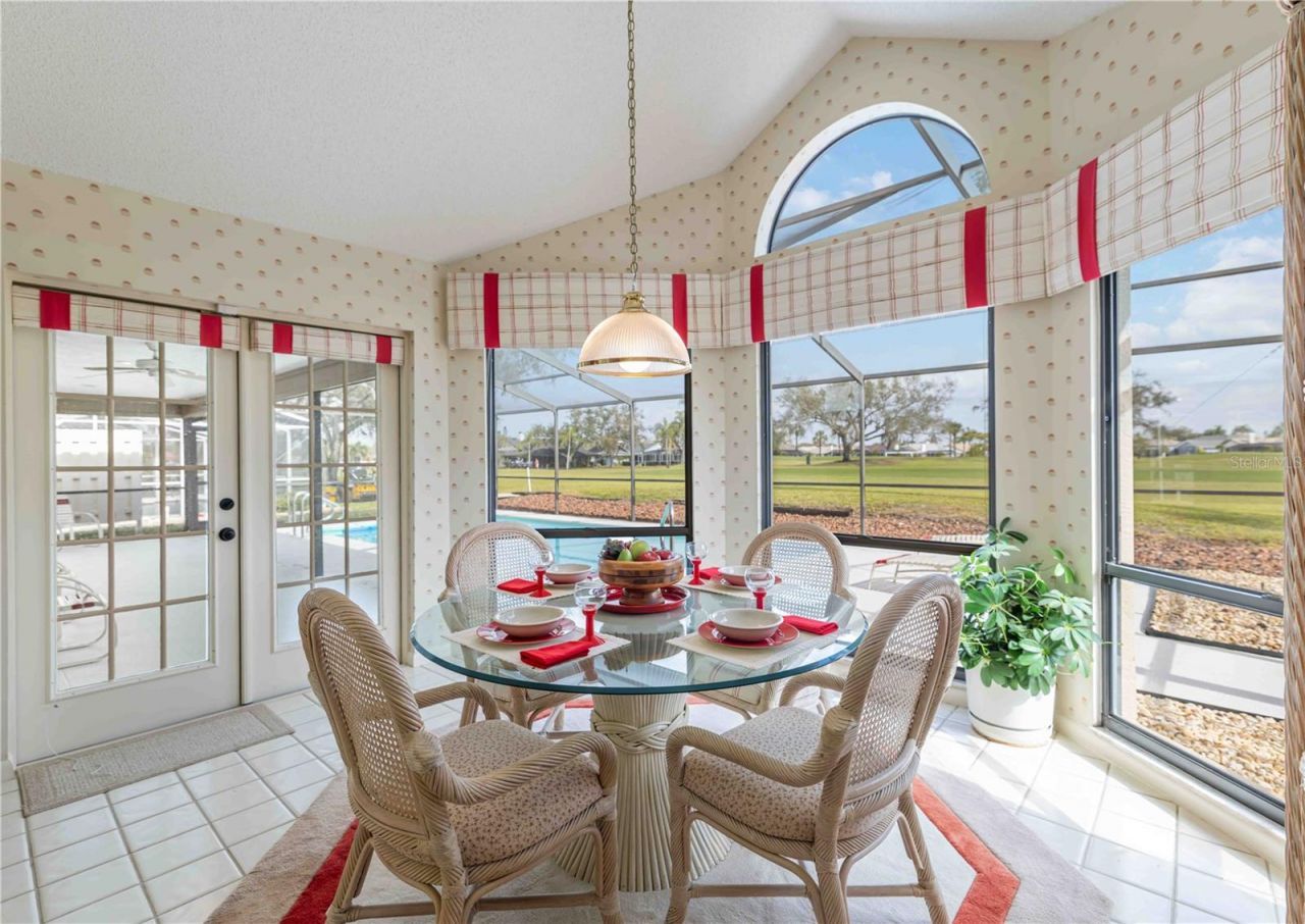 4364 Presidential Avenue Circle E, Bradenton, FL 34203 Photo