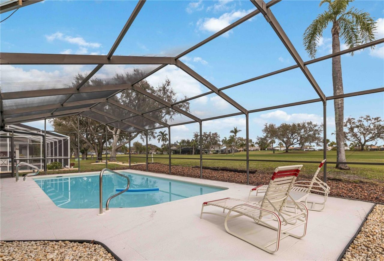 4364 Presidential Avenue Circle E, Bradenton, FL 34203 Photo