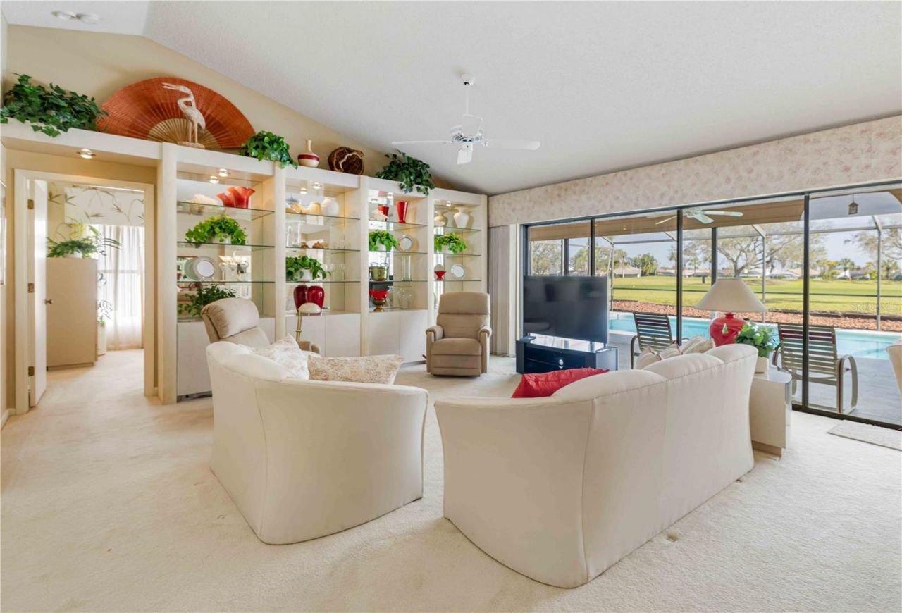 4364 Presidential Avenue Circle E, Bradenton, FL 34203 Photo