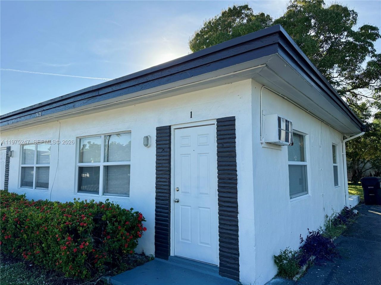 1625 S Federal Hwy, Lake Worth, FL 33460 Photo