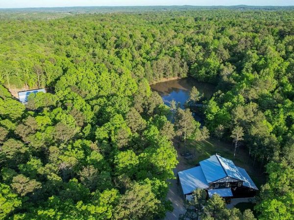 16444 Freedom Road , Willow Springs, MO 65793