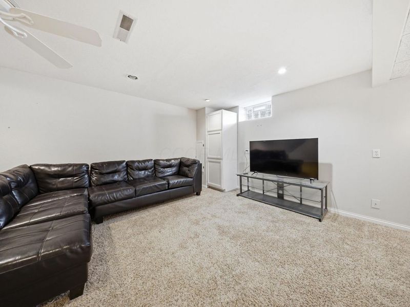 3441 River Place Drive, Columbus, OH 43221 Photo 32