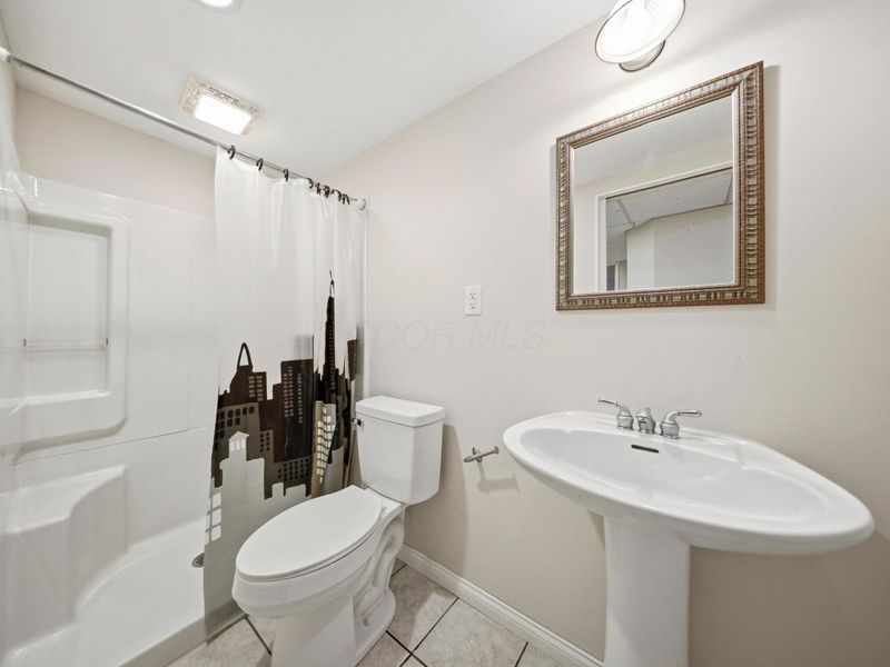 3441 River Place Drive, Columbus, OH 43221 Photo 36