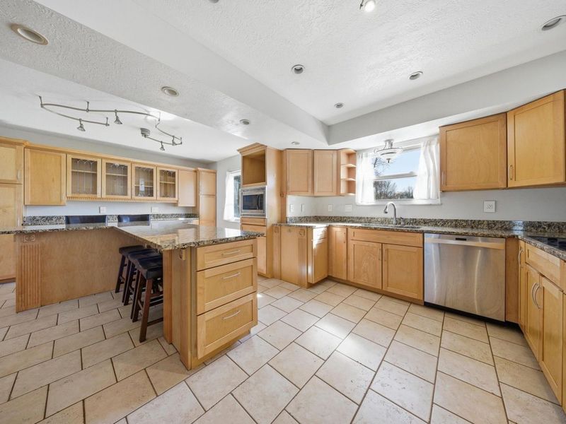 3441 River Place Drive, Columbus, OH 43221 Photo 9