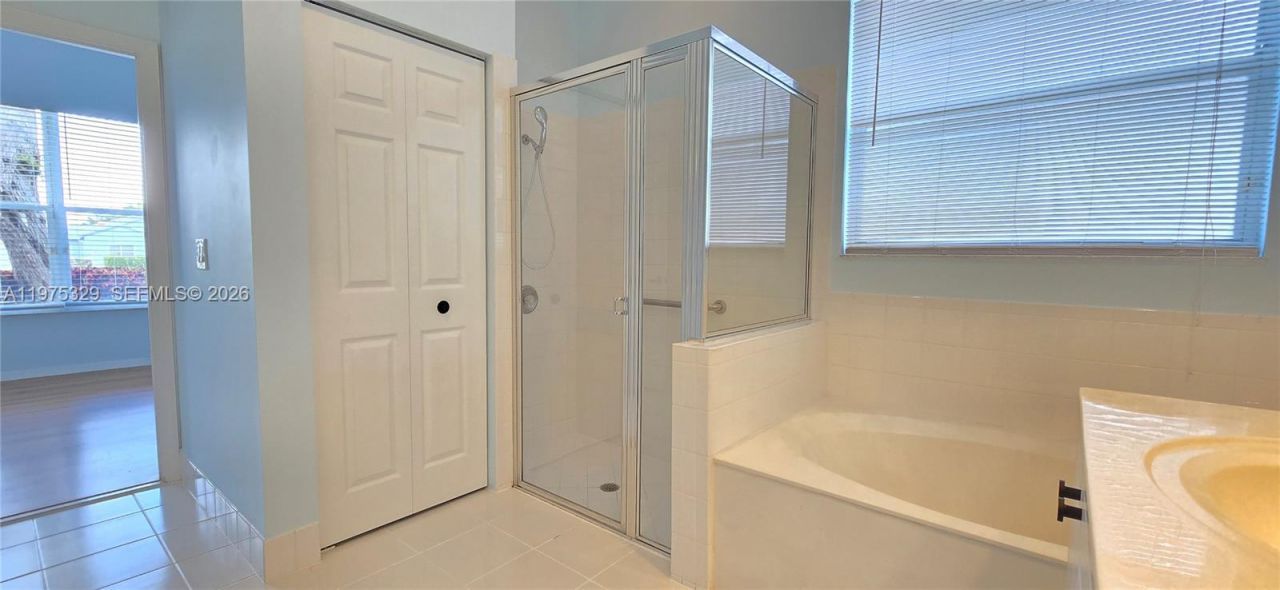 8214 Bellafiore Way, Boynton Beach, FL 33472 Photo