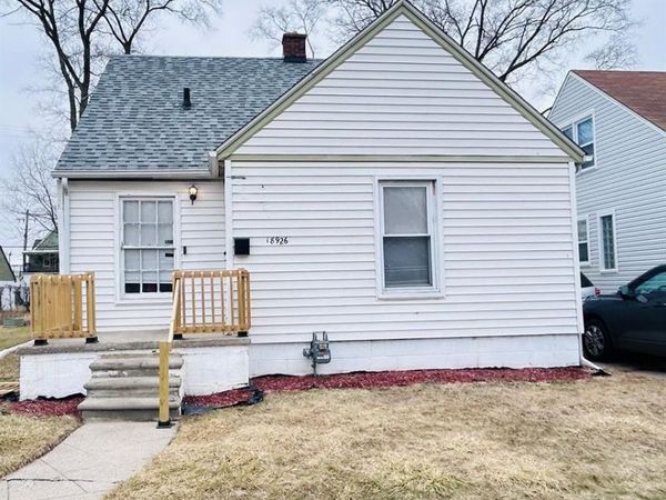 18926 Fleming Street, Detroit, MI 48234