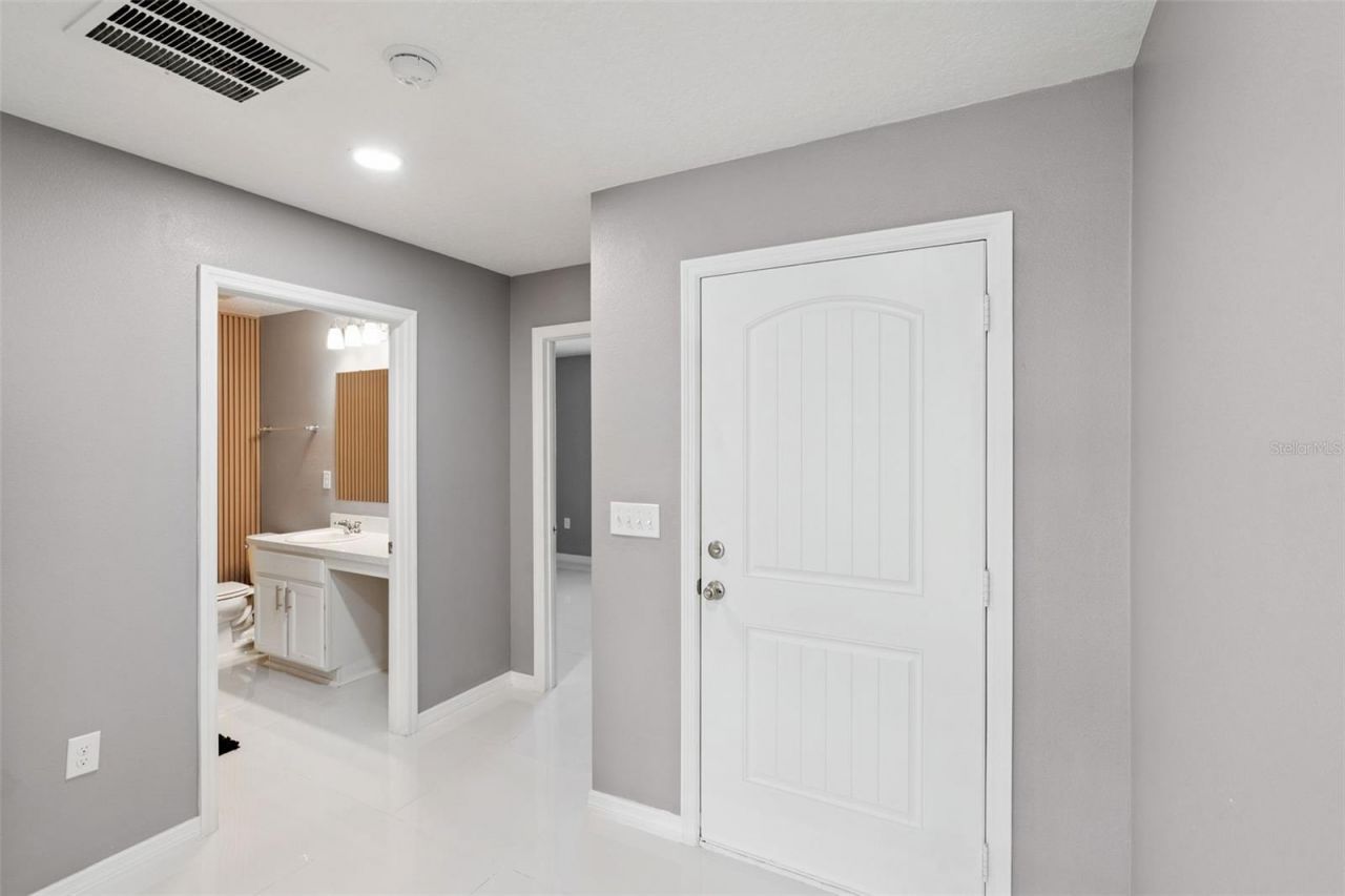 3233 Eagle Hammock Circle , Kissimmee, FL 34743 Photo