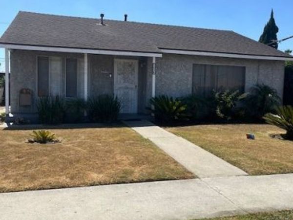 2404 W Alondra, Compton, CA 90220