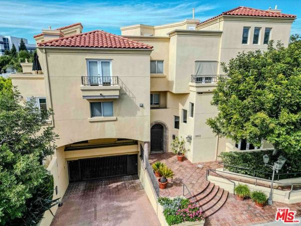 2311 Schader Drive, Unit 101, Santa Monica, CA 90404