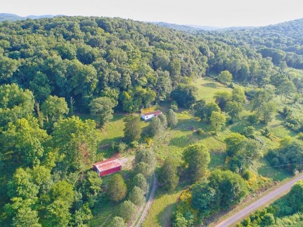 3955 Kennedy Creek Rd, Auburntown, TN 37016