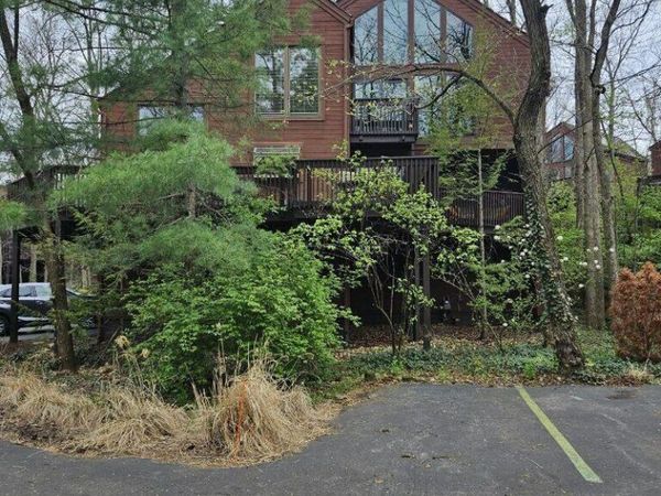 392 Hickory Lane, Westerville, OH 43081