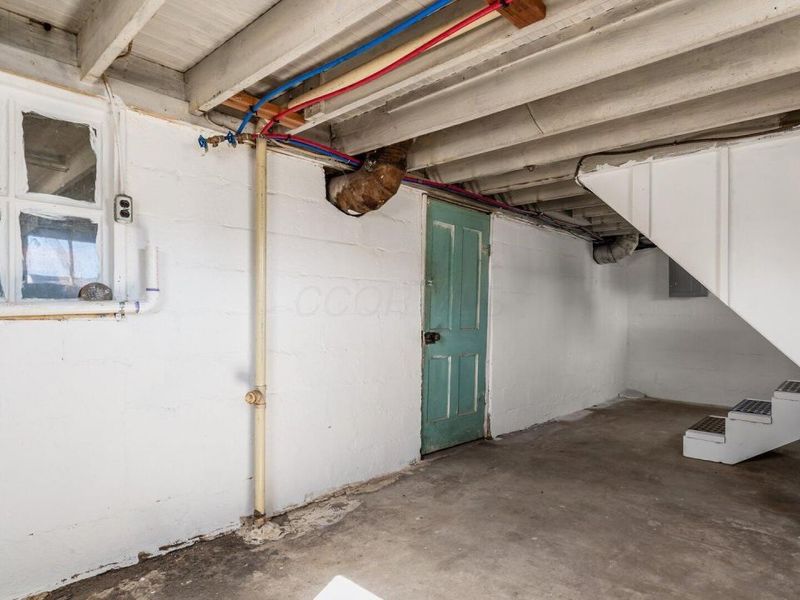 2410 Marion Avenue , Zanesville, OH 43701 Photo 16