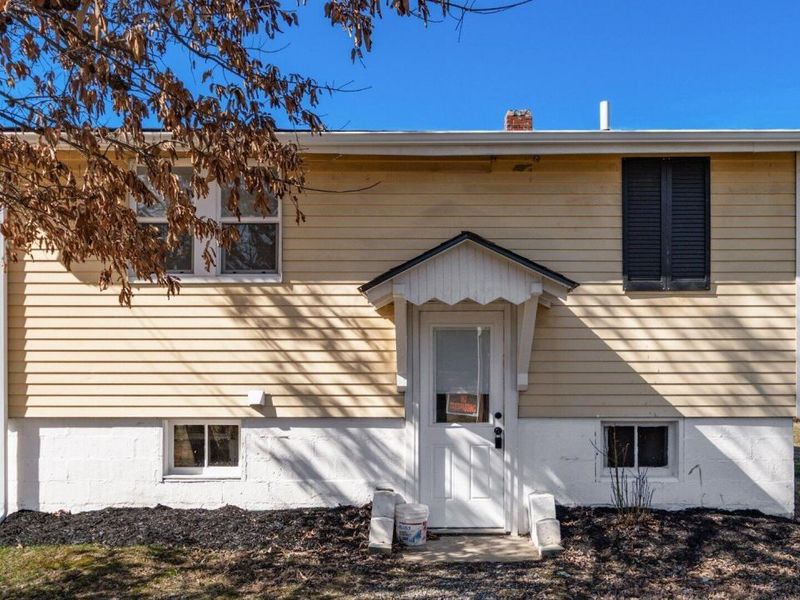 2410 Marion Avenue , Zanesville, OH 43701 Photo 8