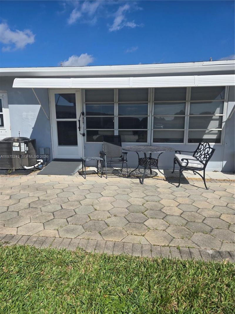 150 South Blvd, Unit B, Boynton Beach, FL 33435 Photo