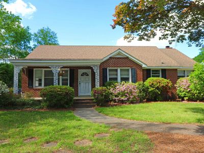 2159 New Holland Road, Wagener, SC 29164