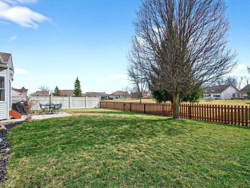 1744 Curry Branch Drive, Tipp City, OH 45371 Photo 42