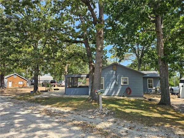 186 High Street , Climax Springs, MO 65324